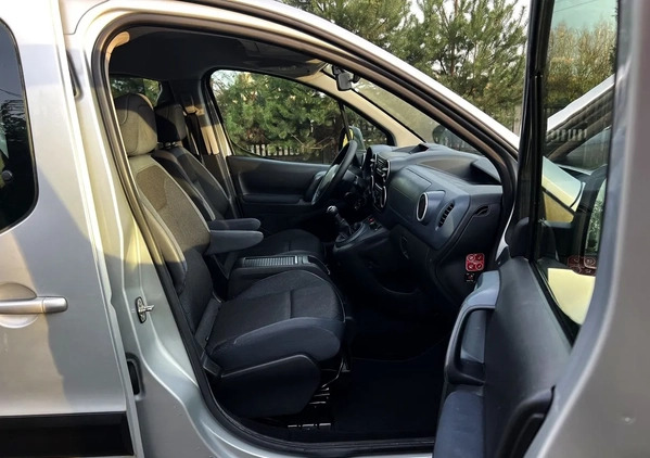 Peugeot Partner cena 23800 przebieg: 144000, rok produkcji 2008 z Kamień Krajeński małe 497